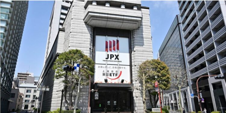 Nikkei: Ağustos ayı seviyelerine geri çekilen endeks alım fırsatı olabilir mi?