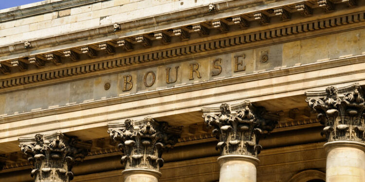 Fransa piyasasında FD/FAVÖK tahminine göre iskontolu şirketler..