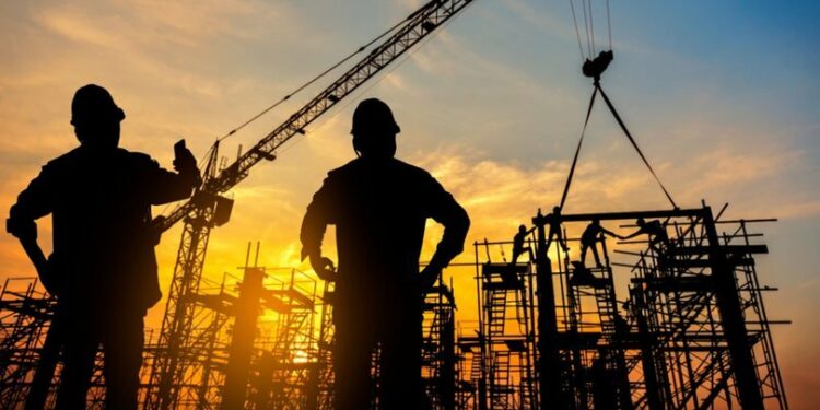 BIST’de Haziran ayı içerisinde %20 üzeri değer kazanmış inşaat sektörünün F/K oranları ve kasasındaki nakit miktarları