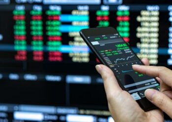 BIST 100’de F/K’sı 5 altında olup ucuz kalanlardan son 1 ayda en AZ artanlar