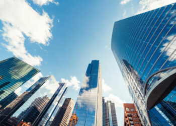 F/K oranı 7’nin altında olan holdinglerin ortalama temettü verimleri ve yıliçi getirileri