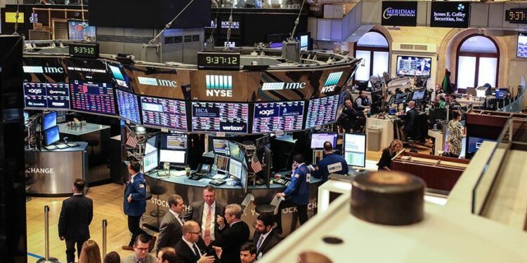 Dow’da analistlerin en az %90 AL önerisi verdiği getiri potansiyeli %10 üzerinde olan şirketler