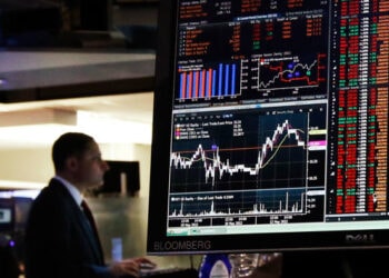 Özsermaye ve Aktif karlılığı yüksek en az %40 üzeri getiri potansiyeli olan şirketler